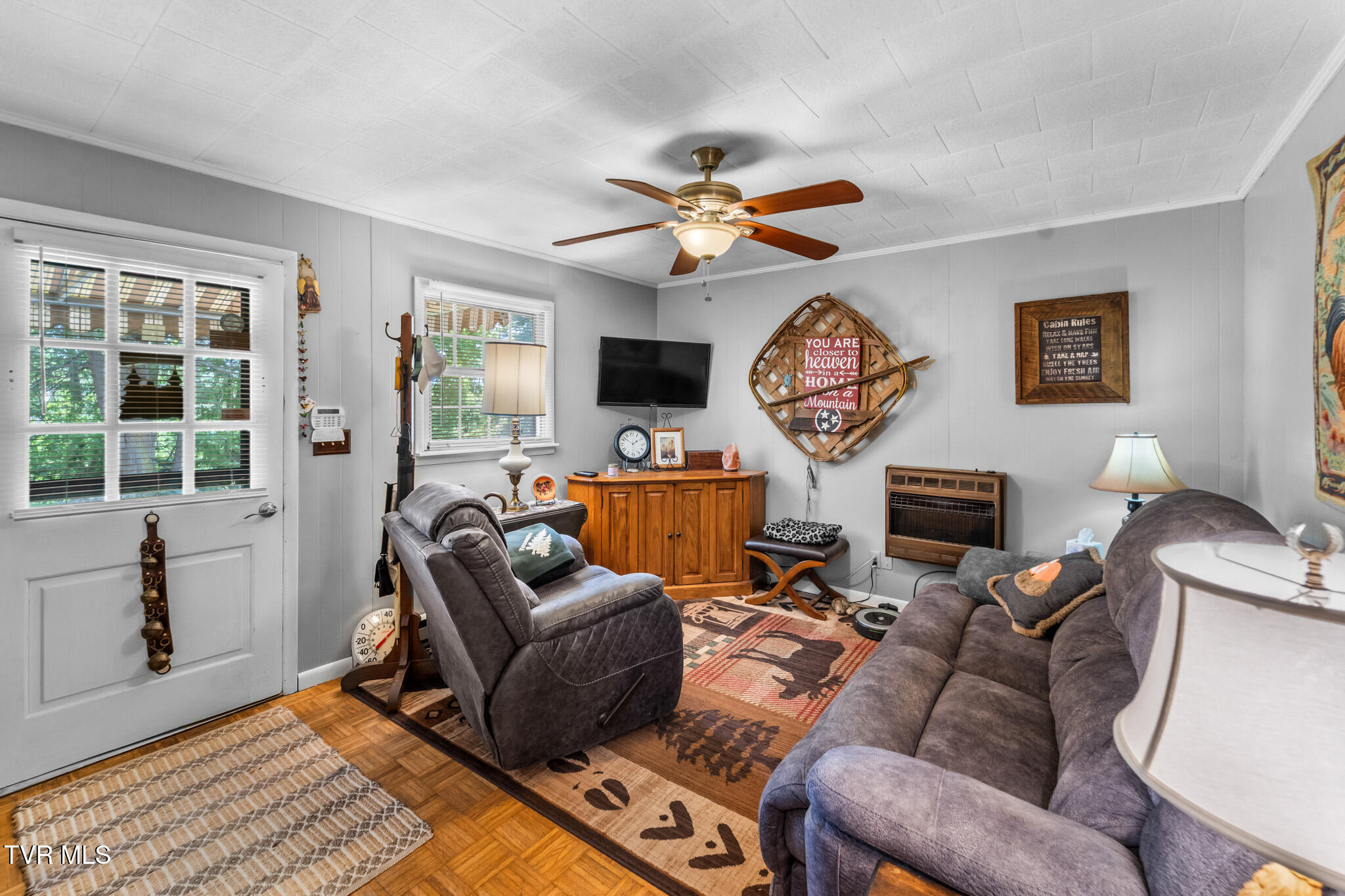 929 Noah Snyder Road Mountain City, TN 37683 - Photo 13 of 46 DSC07919
