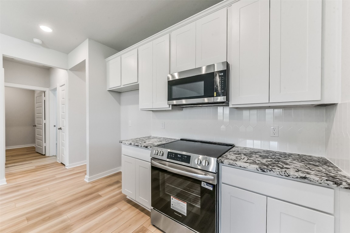 10935 Independence Road Cleveland, TX 77328 - Photo 14 of 38