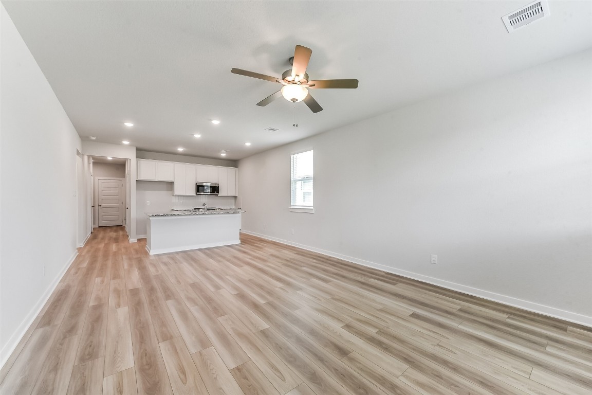 10935 Independence Road Cleveland, TX 77328 - Photo 15 of 38