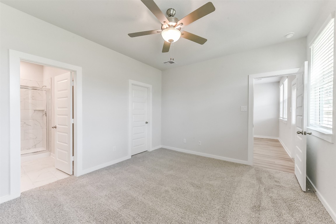 10935 Independence Road Cleveland, TX 77328 - Photo 17 of 38