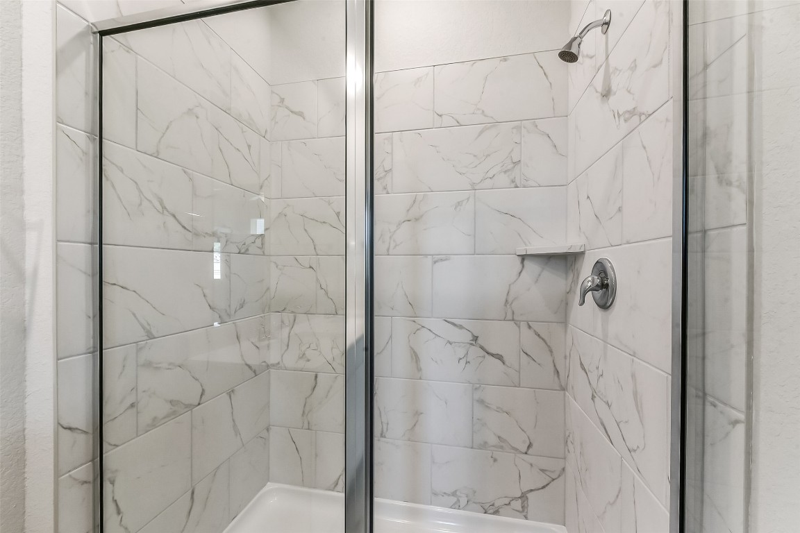 10935 Independence Road Cleveland, TX 77328 - Photo 20 of 38