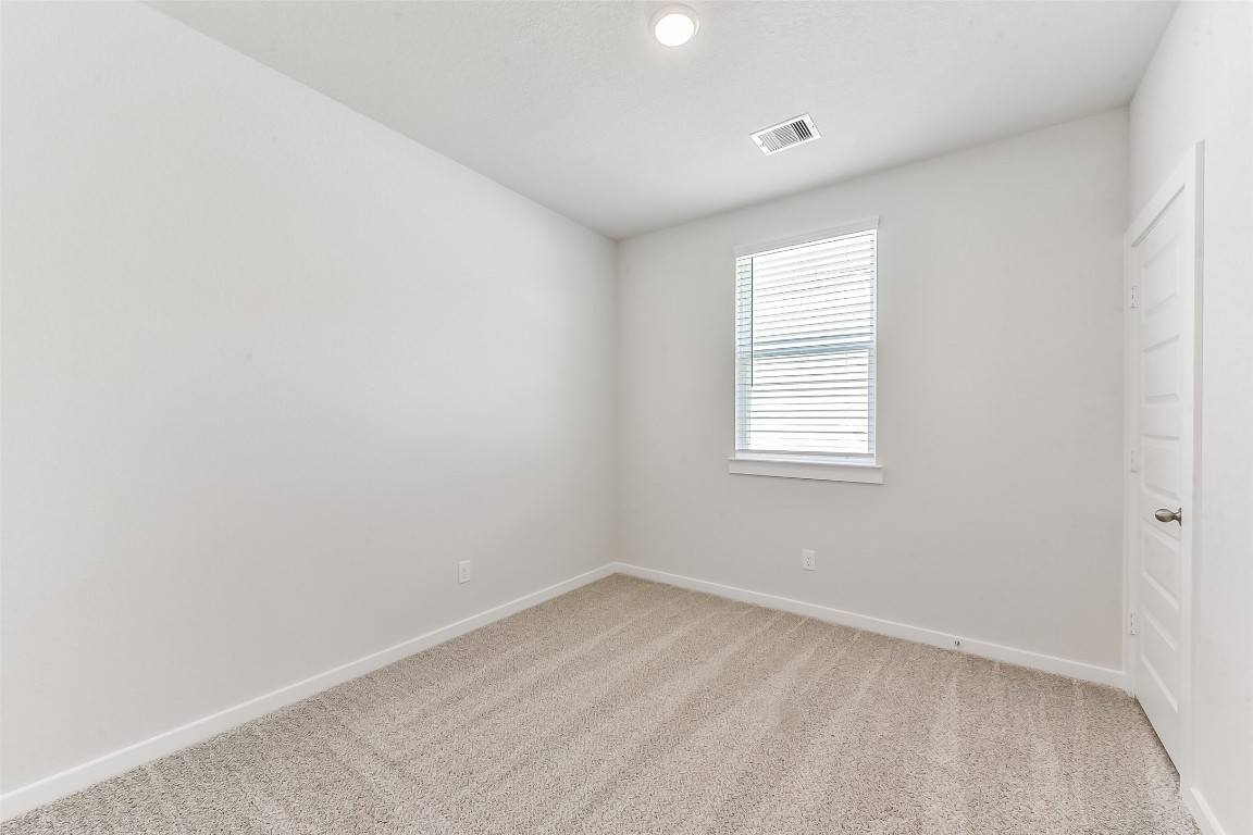 10935 Independence Road Cleveland, TX 77328 - Photo 22 of 38