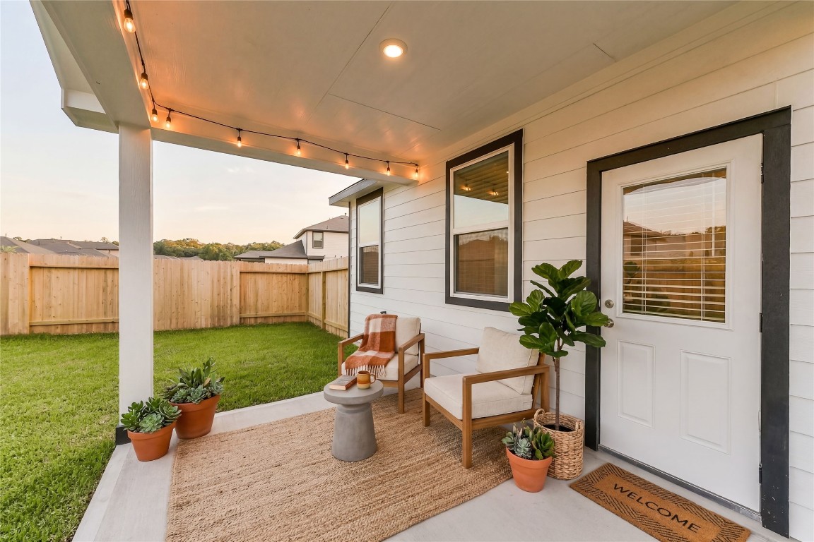 10935 Independence Road Cleveland, TX 77328 - Photo 34 of 38