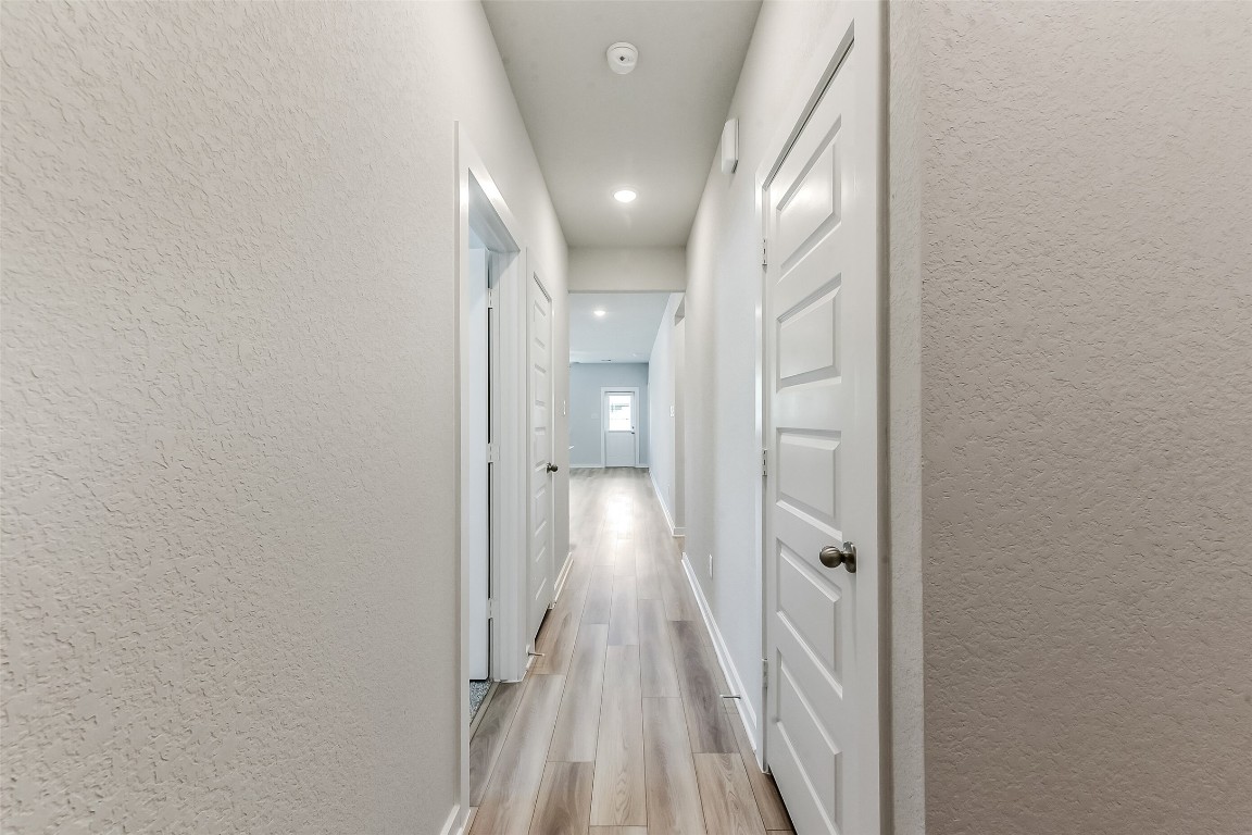 10935 Independence Road Cleveland, TX 77328 - Photo 9 of 38