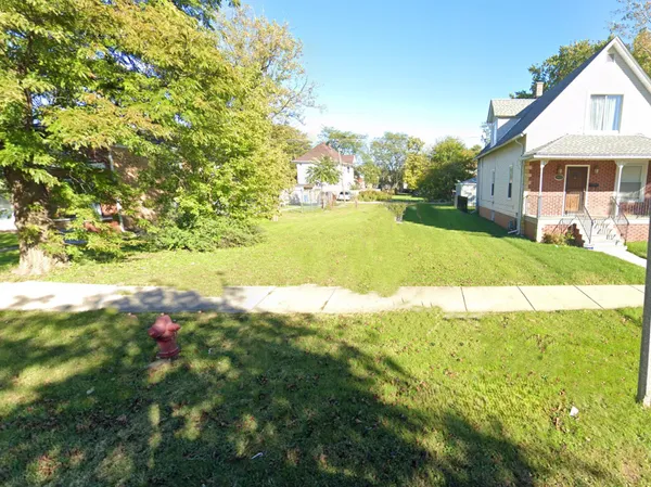 $65,000 | 821 South 13th Avenue, Maywood, IL 60153