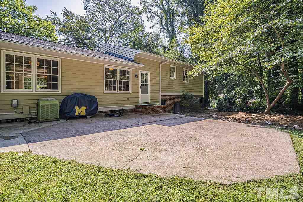 4305 Union Street Raleigh, NC 27609 - Photo 27 of 30