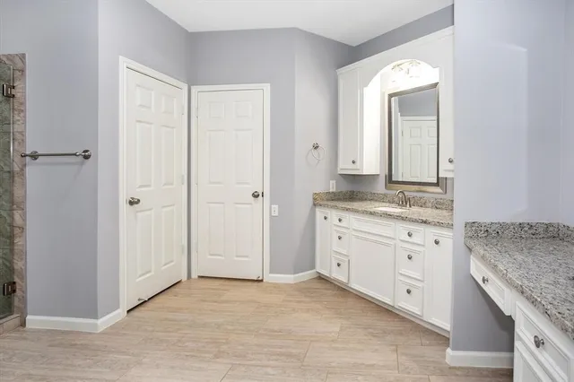 $5,000 | 24600 Nine Bar Road, Hempstead, TX 77445