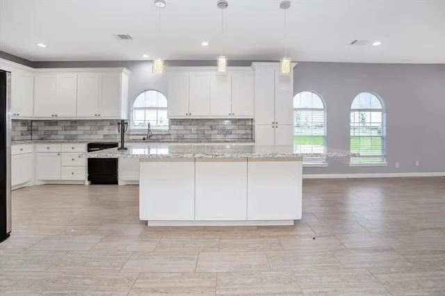 $5,000 | 24600 Nine Bar Road, Hempstead, TX 77445