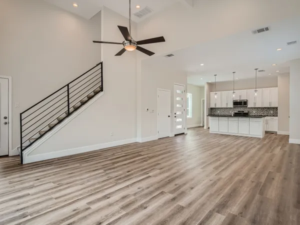 $498,000 | 6919 Bethune Avenue, Unit B, Austin, TX 78752