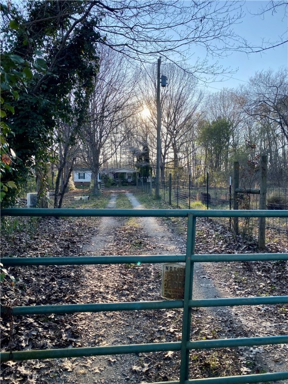 152 Troy Road Abbeville, SC 29620 - Photo 9 of 22