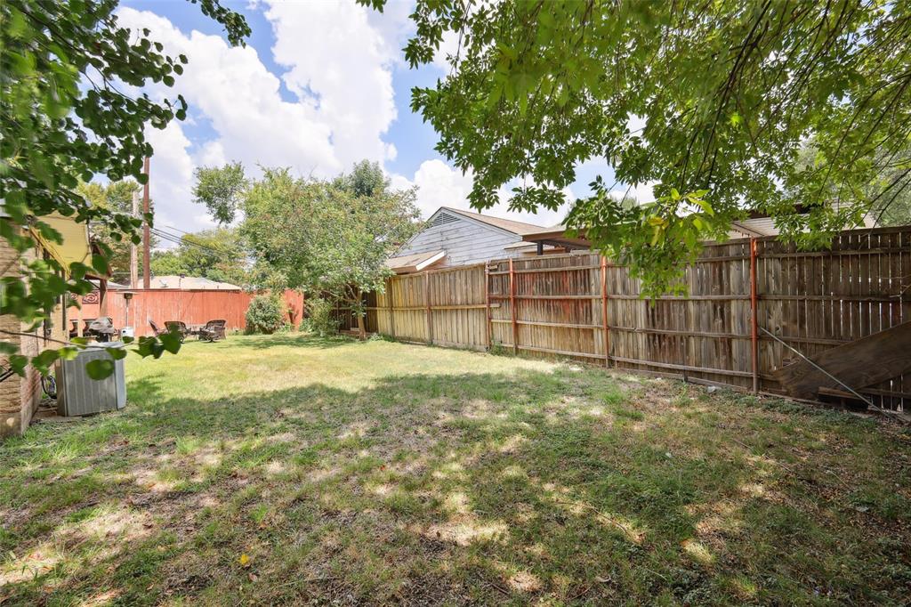 10505 Ferguson Road Dallas, TX 75228 - Photo 29 of 29 a view of a backyard