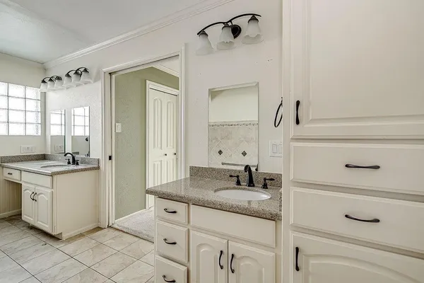$424,000 | 849 Wheelwood Drive, Hurst, TX 76053