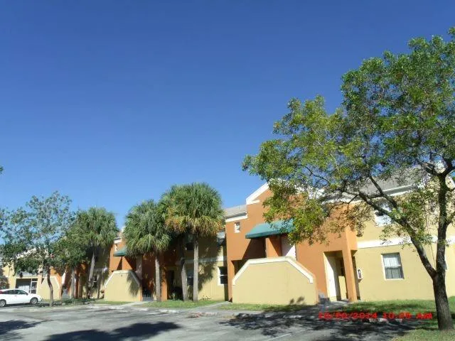 $1,700 | 2431 Northwest 56th Avenue, Unit 5204, Lauderhill, FL 33313