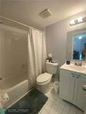 $1,700 | 2431 Northwest 56th Avenue, Unit 5204, Lauderhill, FL 33313