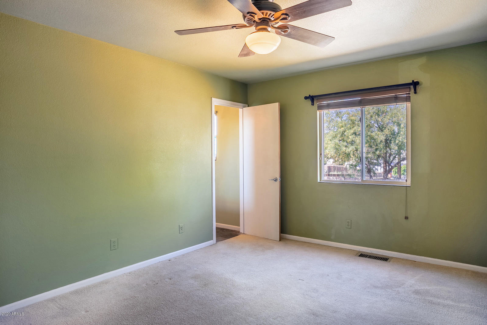 2644 South Gila Road Apache Junction, AZ 85119 - Photo 13 of 27 Master Bedroom - 2