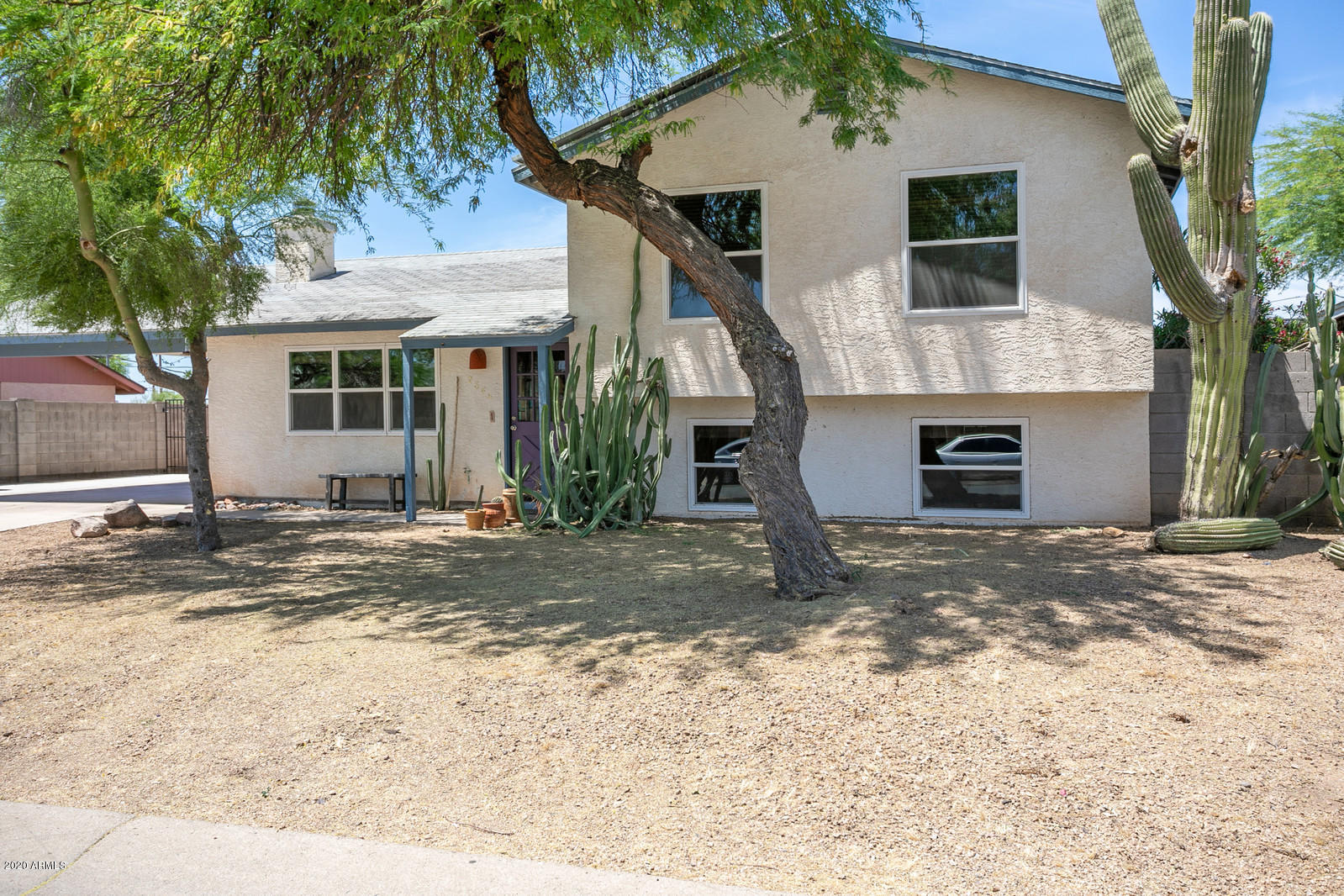 2644 South Gila Road Apache Junction, AZ 85119 - Photo 3 of 27 2644 S Gila - Front Yard 2