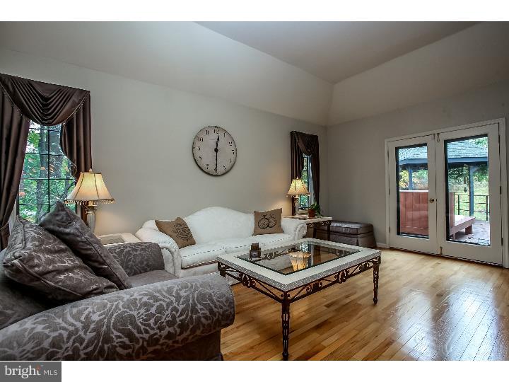 190 Pheasant Run Road West Chester, PA 19380 - Photo 12 of 25 Living Room