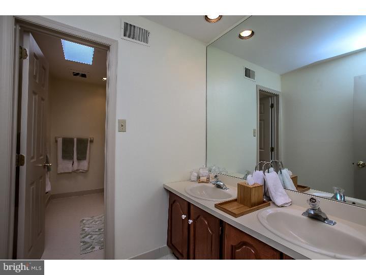 190 Pheasant Run Road West Chester, PA 19380 - Photo 18 of 25 Bathroom