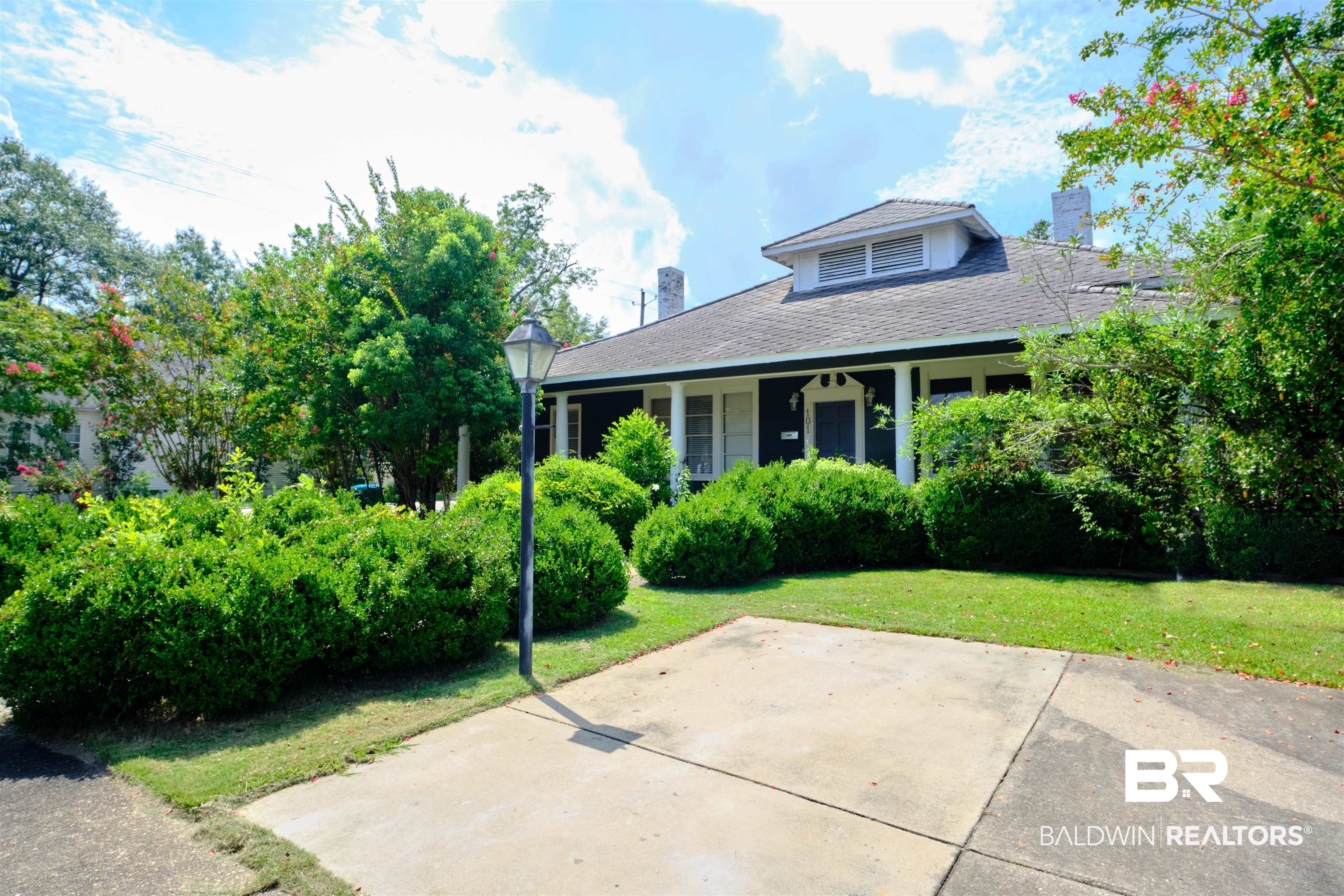 101 West Horner Street Atmore, AL 36502 - Photo 11 of 38 View of front of home featuring a front lawn