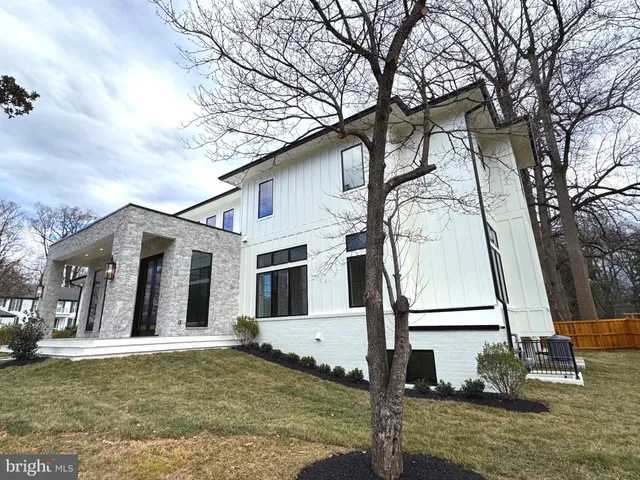 $4,497,000 | 6809 Whittier Boulevard, Bethesda, MD 20817