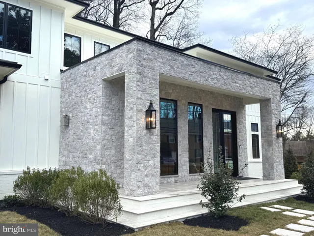 $4,497,000 | 6809 Whittier Boulevard, Bethesda, MD 20817