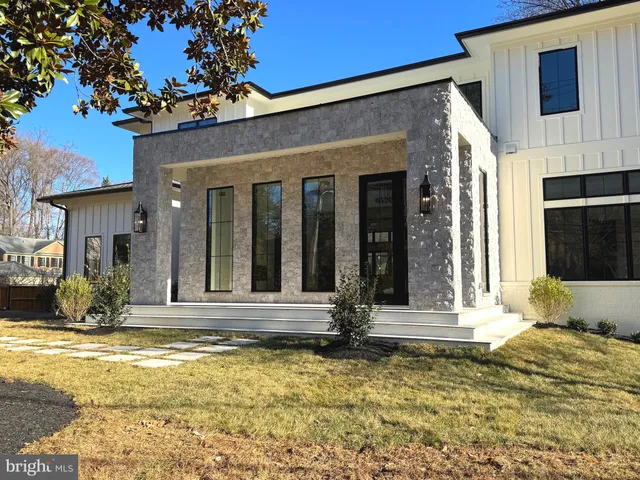 $4,497,000 | 6809 Whittier Boulevard, Bethesda, MD 20817