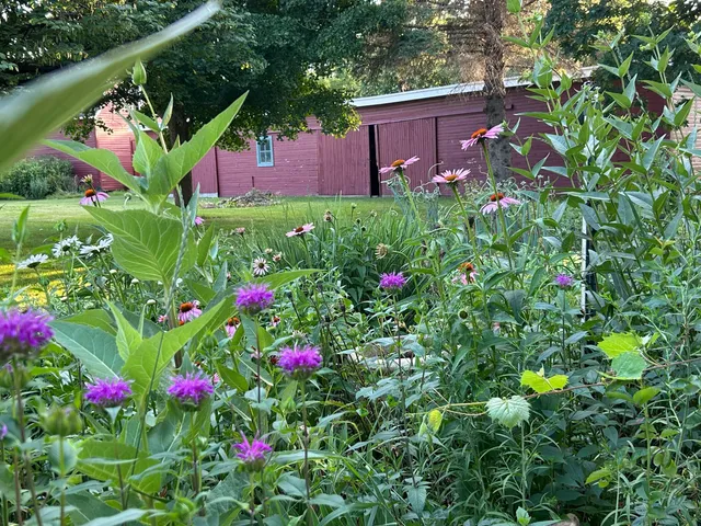 $925,000 | 1090 Lewis Avenue, Monroe, MI 48161