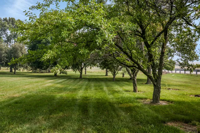 $925,000 | 1090 Lewis Avenue, Monroe, MI 48161