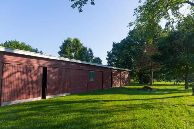 $925,000 | 1090 Lewis Avenue, Monroe, MI 48161