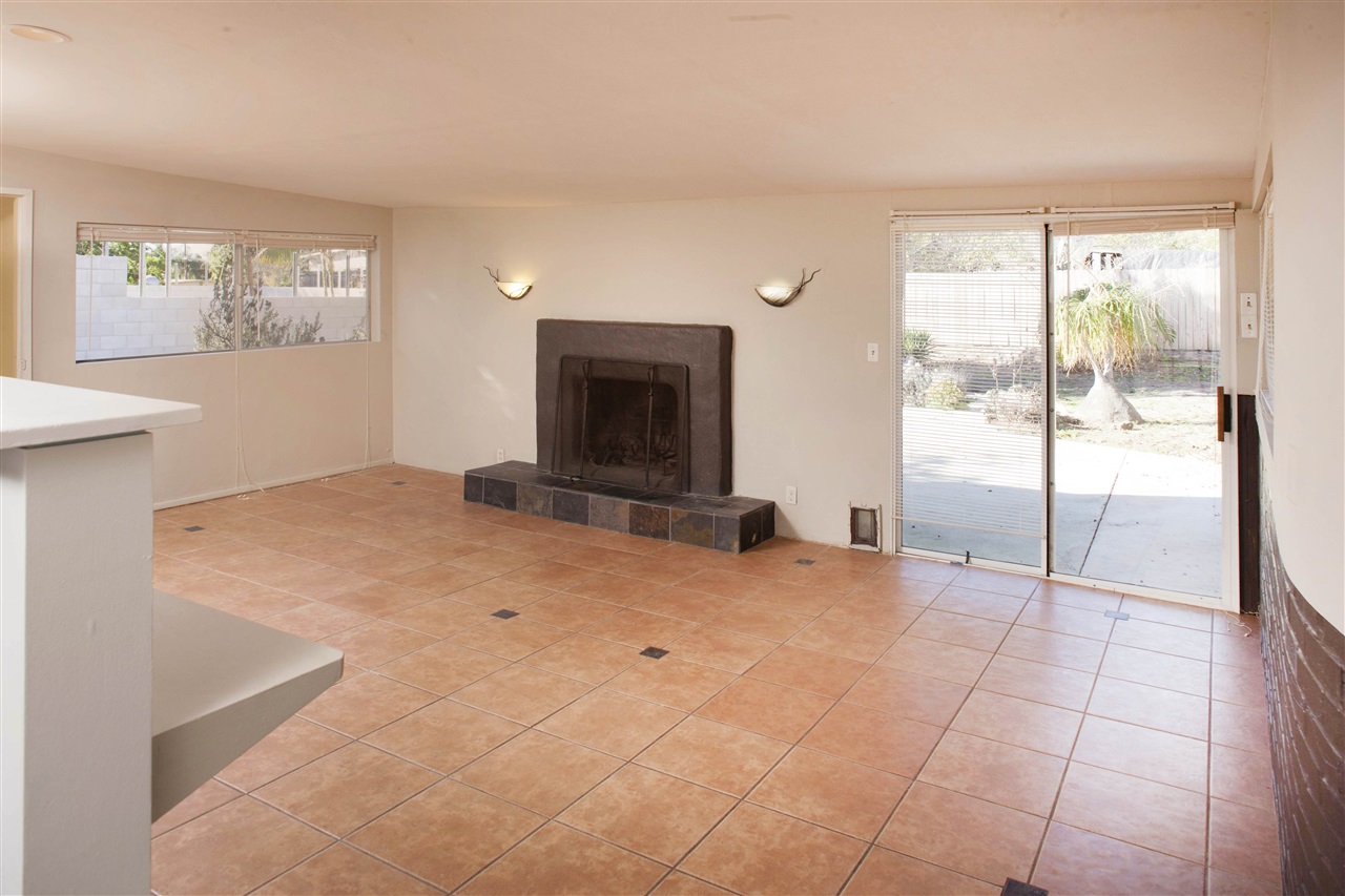 814 Del Rio Avenue Encinitas, CA 92024 - Photo 7 of 16