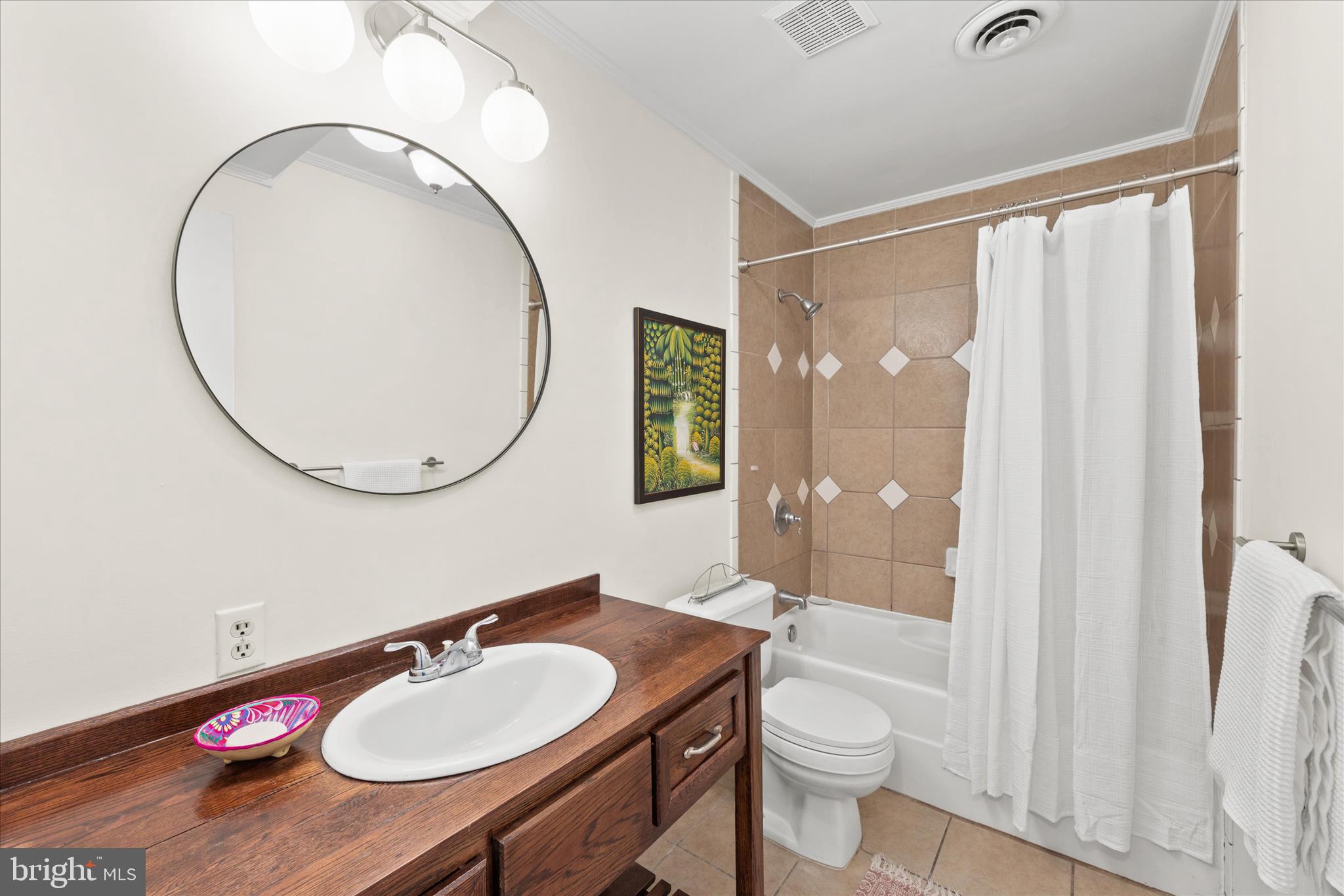 7390 Patrick Road Easton, MD 21601 - Photo 26 of 32 Bathroom