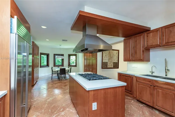 $30,000 | 174 Isla Dorada Boulevard, Coral Gables, FL 33143