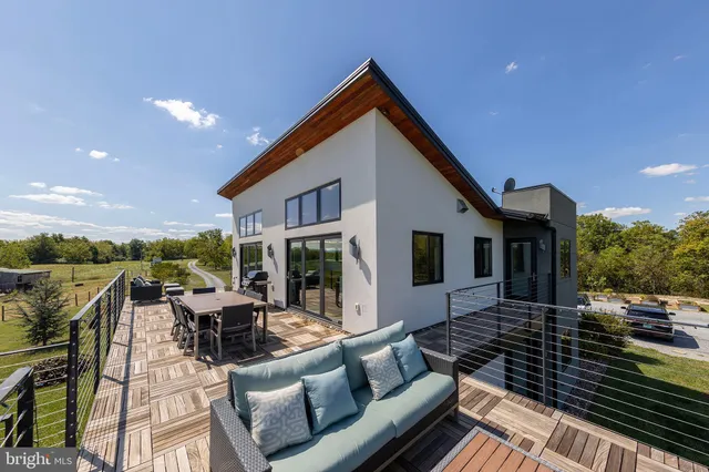 $1,999,900 | 1744 Lord Fairfax Highway, Berryville, VA 22611