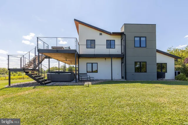 $1,999,900 | 1744 Lord Fairfax Highway, Berryville, VA 22611