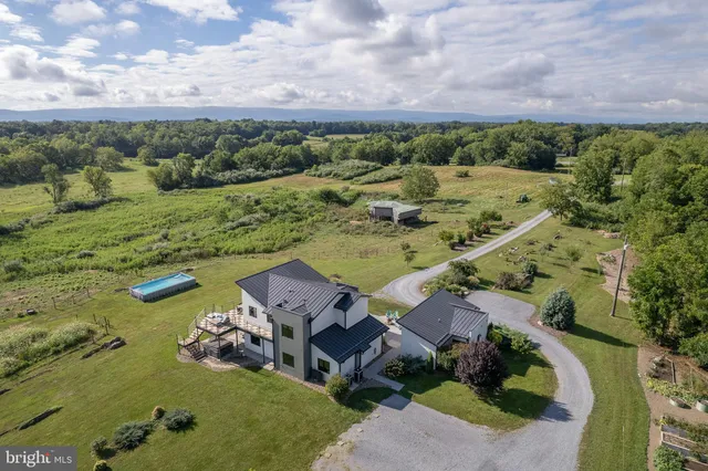 $1,999,900 | 1744 Lord Fairfax Highway, Berryville, VA 22611
