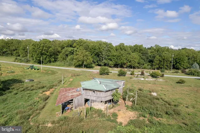 $1,999,900 | 1744 Lord Fairfax Highway, Berryville, VA 22611
