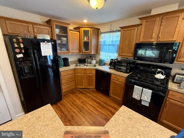 $189,500 | 5127 Emoryville Road, Elk Garden, WV 26717