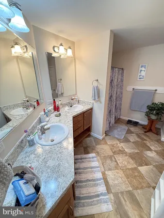$189,500 | 5127 Emoryville Road, Elk Garden, WV 26717