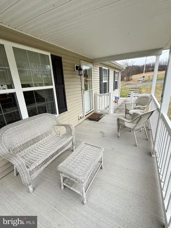 $189,500 | 5127 Emoryville Road, Elk Garden, WV 26717