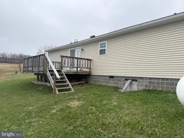 $189,500 | 5127 Emoryville Road, Elk Garden, WV 26717