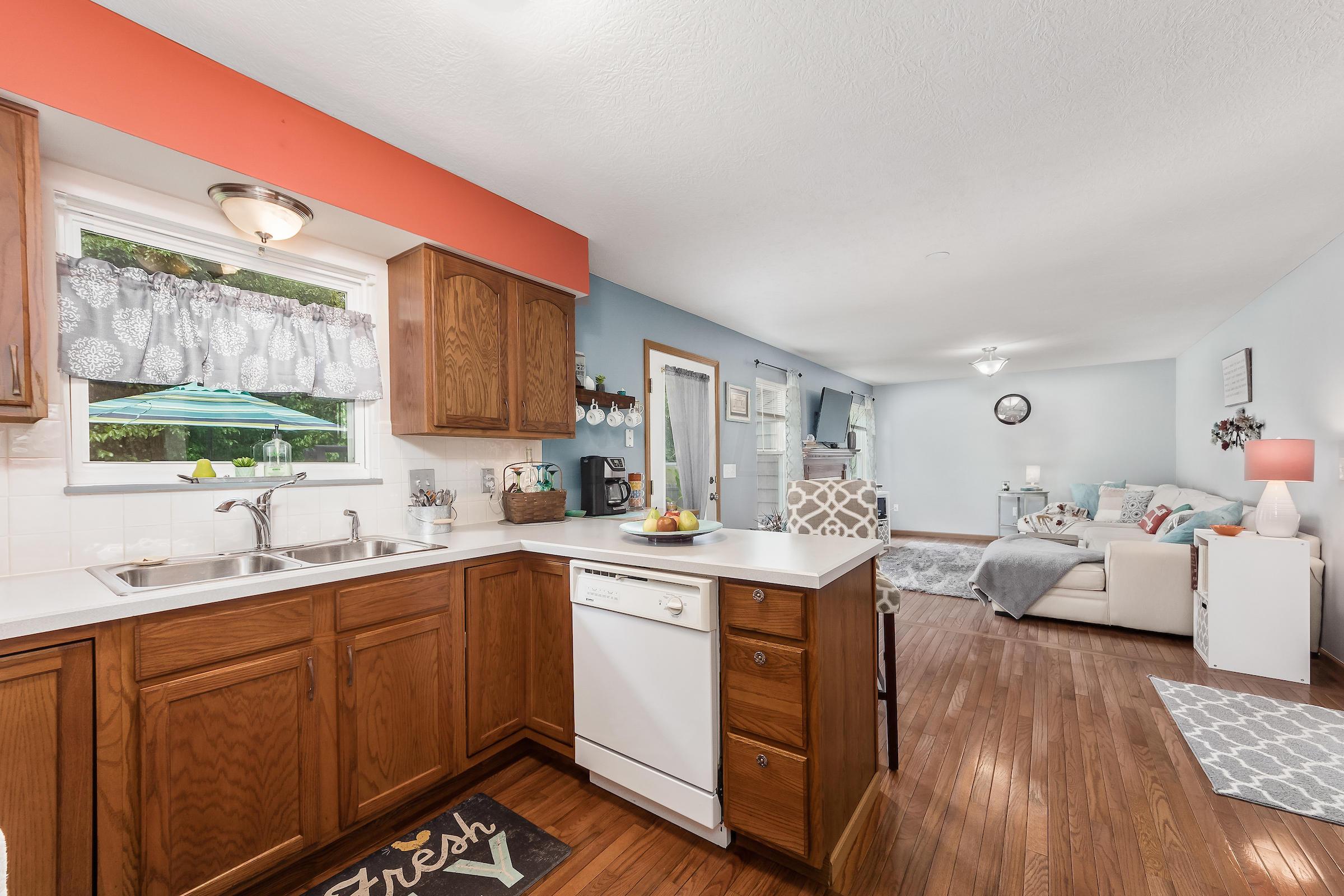 4372 Landmark Road Groveport, OH 43125 - Photo 9 of 35