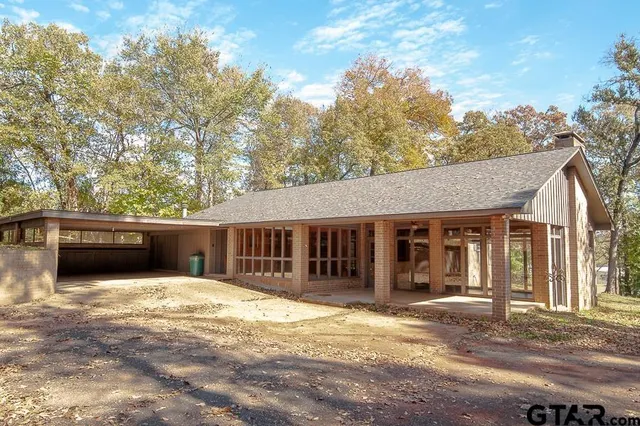 $2,750 | 15458 Highway 110, Whitehouse, TX 75791