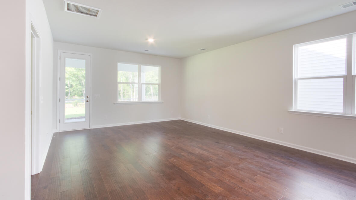303 Cypress Branch Road Huger, SC 29450 - Photo 11 of 42 Wright B Interior 1 (8)