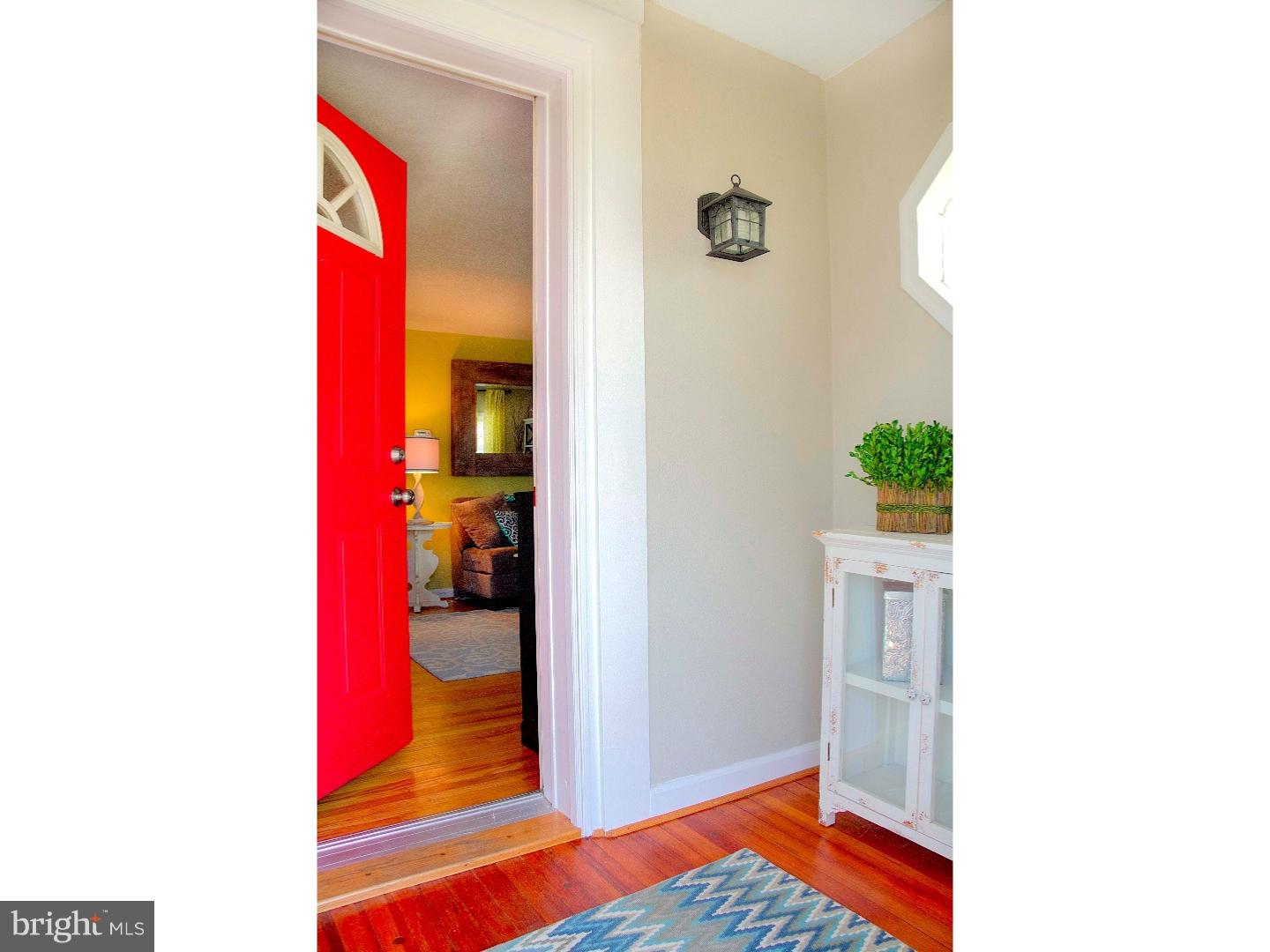 126 Redford Road Oreland, PA 19075 - Photo 4 of 23 Gallery Image 4