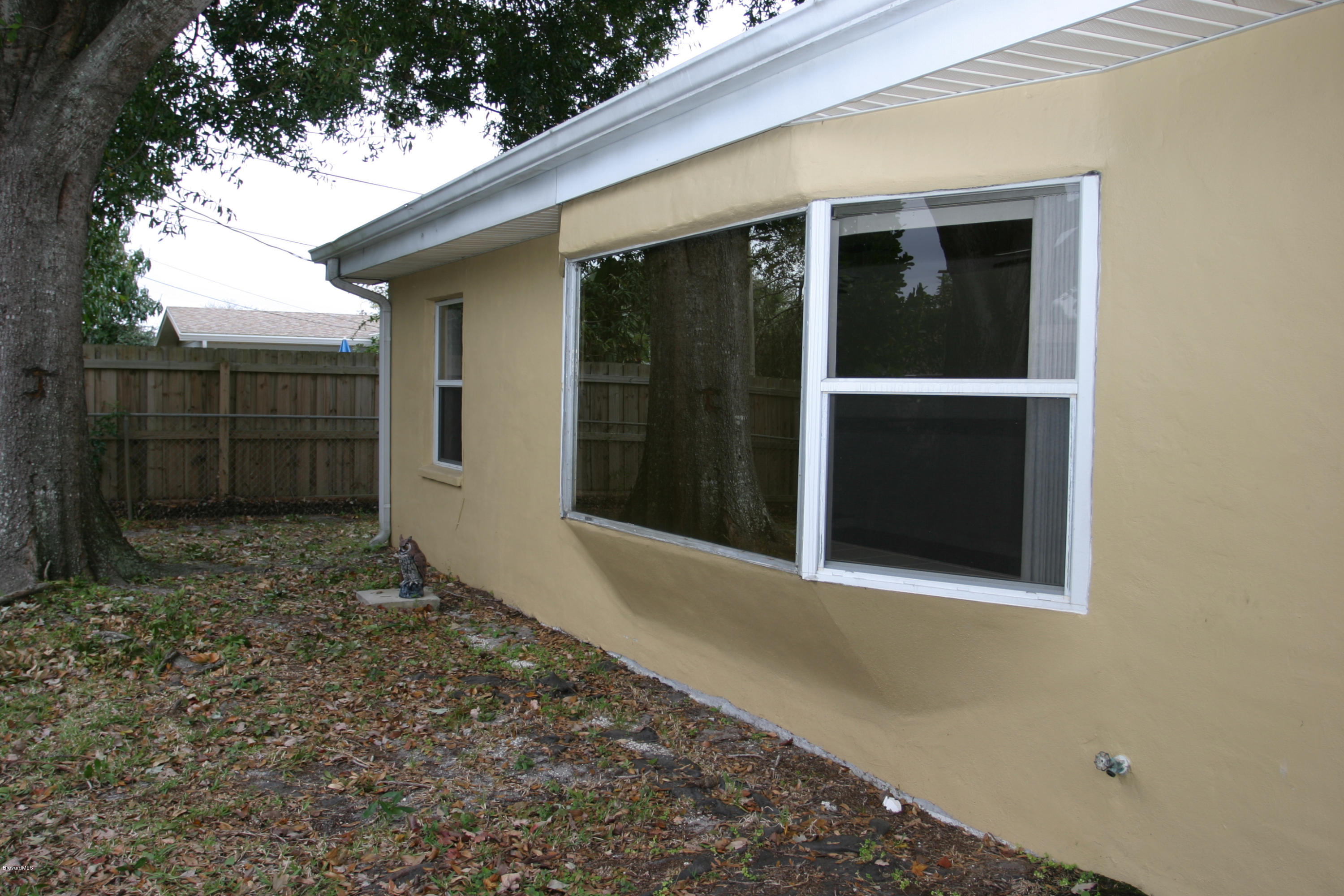 546 Croton Road Melbourne, FL 32935 - Photo 5 of 13 IMG_5028