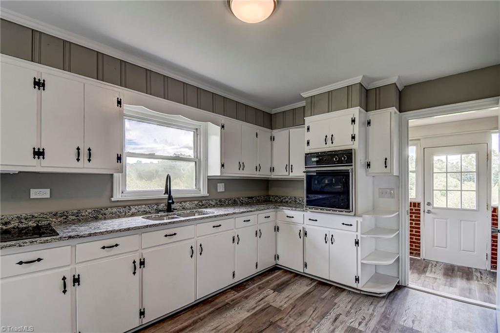 1171 Mitchell Road Pilot Mountain, NC 27041 - Photo 12 of 33 Gallery Image 12