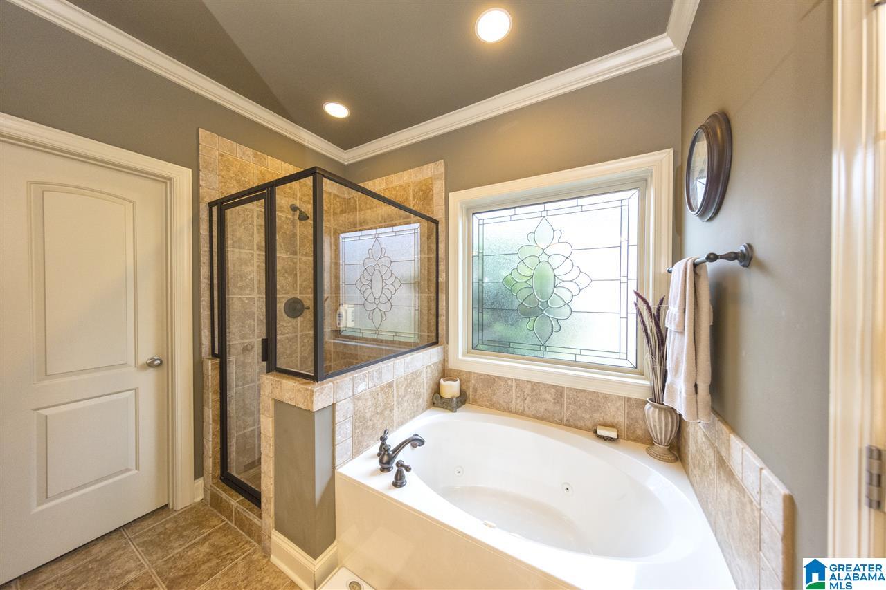 237 Strathaven Lane Pelham, AL 35124 - Photo 18 of 38 Gallery Image 18