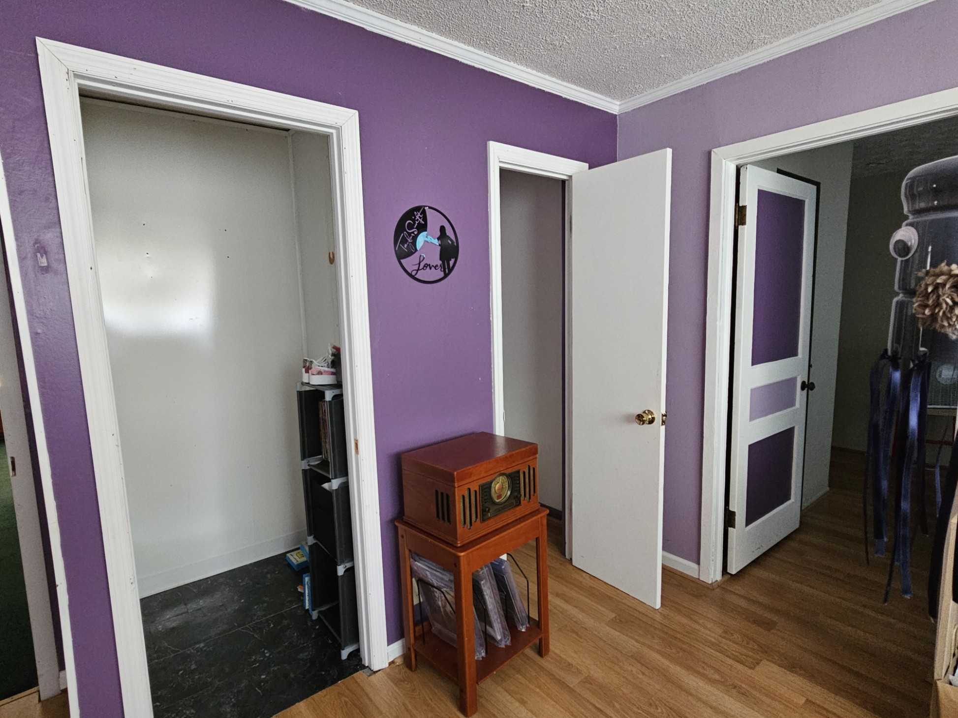 210 Twin Oaks Road McMinnville, TN 37110 - Photo 19 of 35 a view of a hallway with elevator