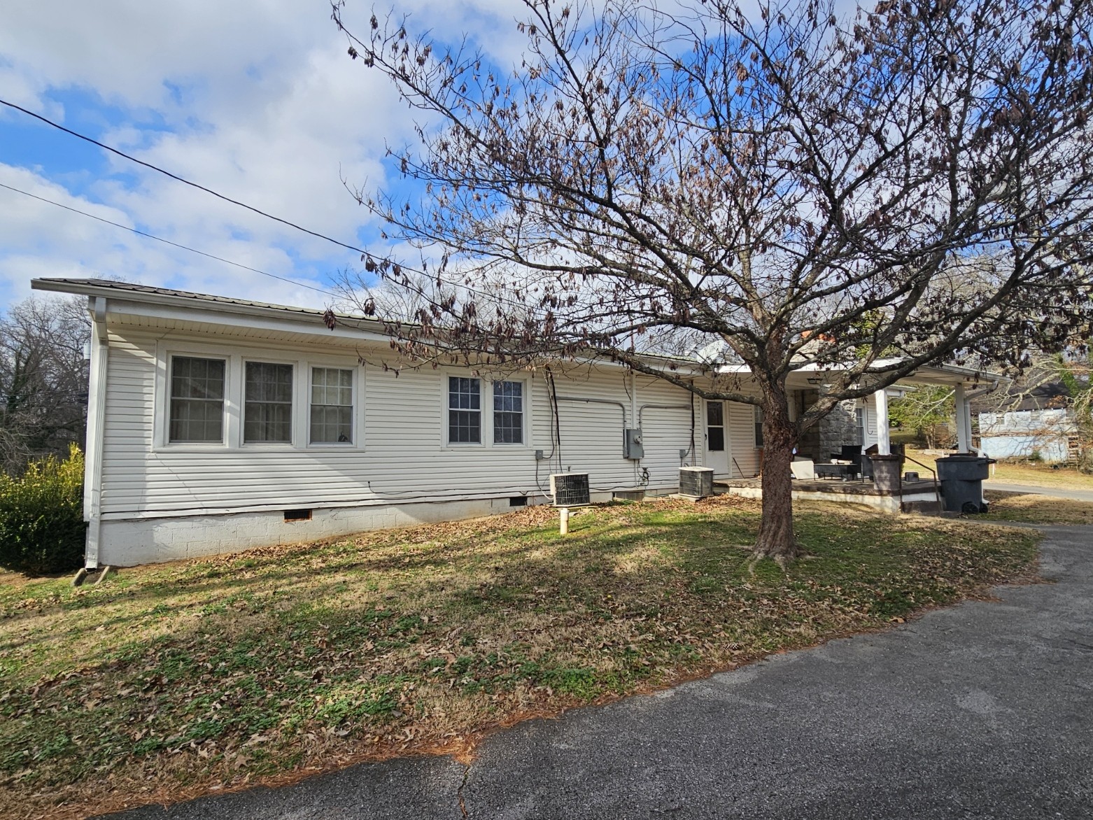 210 Twin Oaks Road McMinnville, TN 37110 - Photo 8 of 35