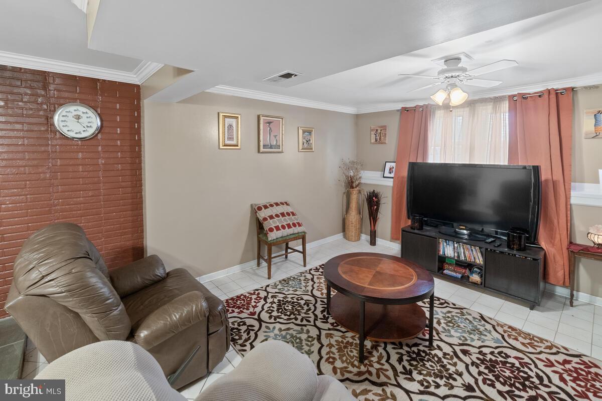 211 Savage Road Frederick, MD 21702 - Photo 20 of 34 Gallery Image 20